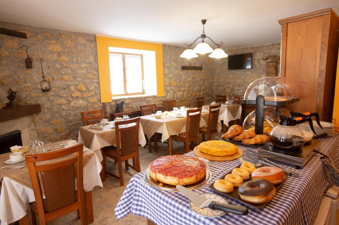 La Casona De Cardes 호텔 Onís 외부 사진