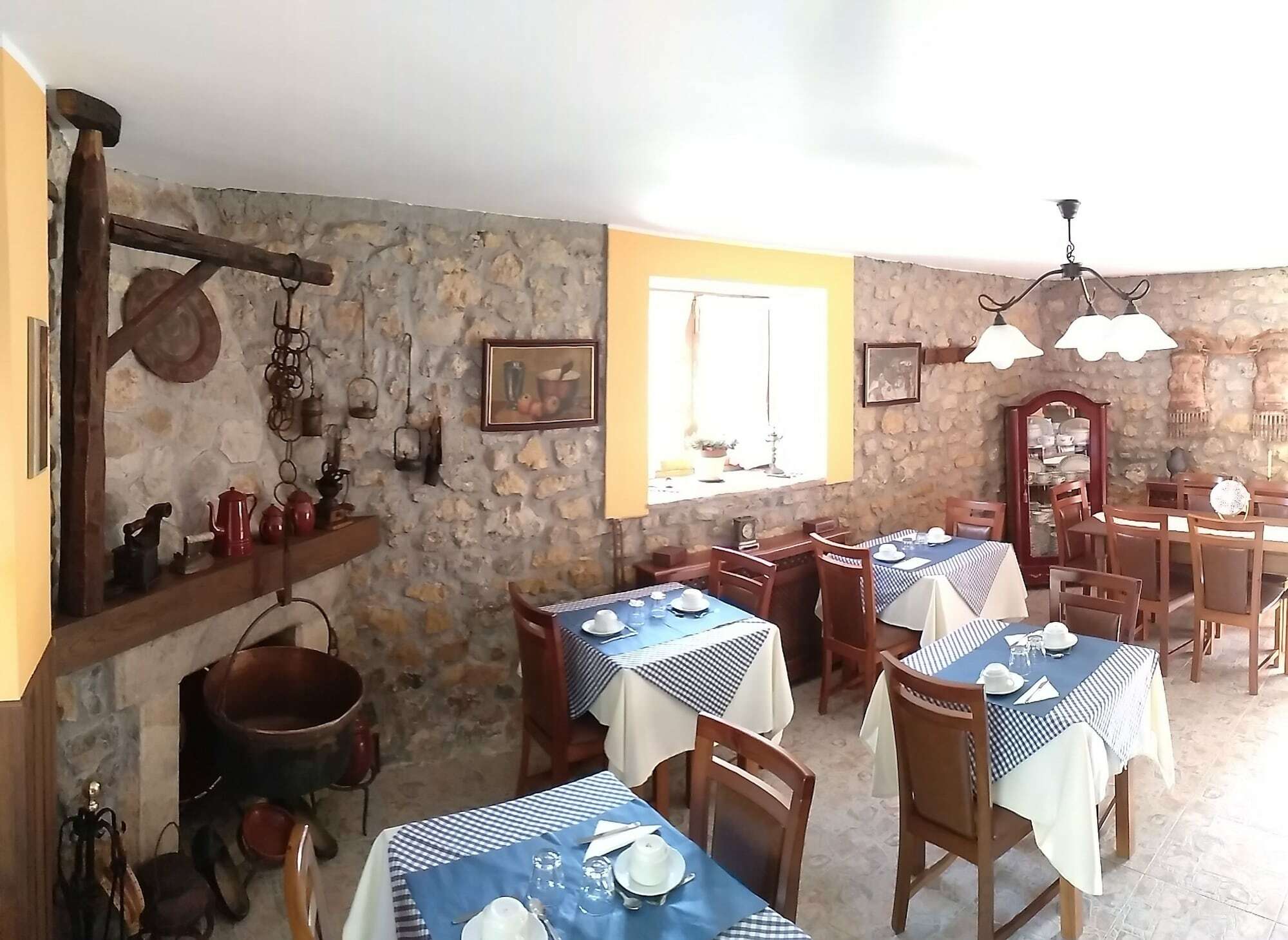 La Casona De Cardes 호텔 Onís 외부 사진